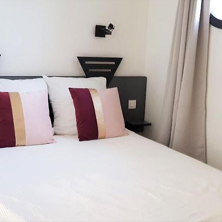 Appartement Cinema Aux Portes Du Futuroscope Chasseneuil-du-Poitou Εξωτερικό φωτογραφία