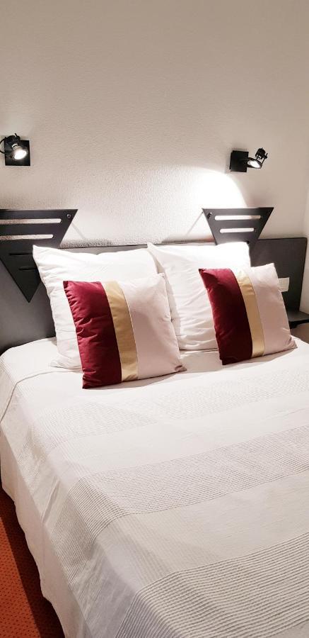 Appartement Cinema Aux Portes Du Futuroscope Chasseneuil-du-Poitou Εξωτερικό φωτογραφία